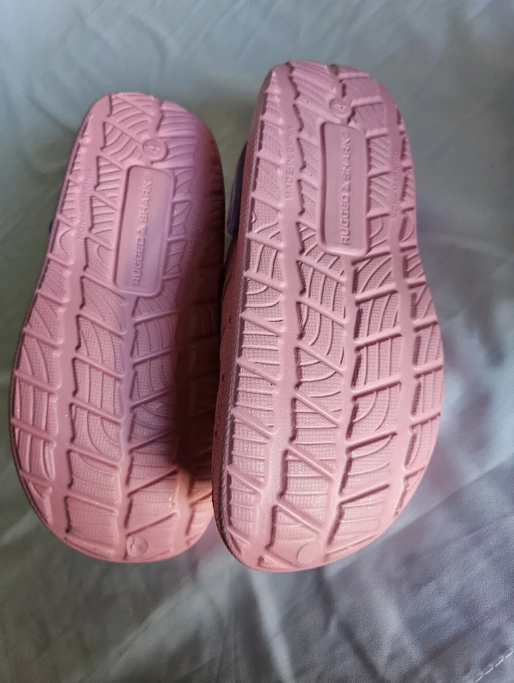 Rugged Shark Glitter Clogs - Big Girls Size 4 (NWT)